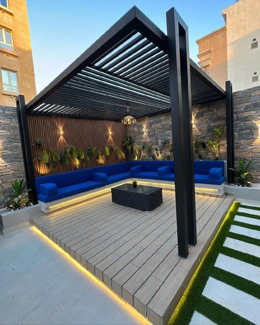 مظلات وجلسات خارجية (33)