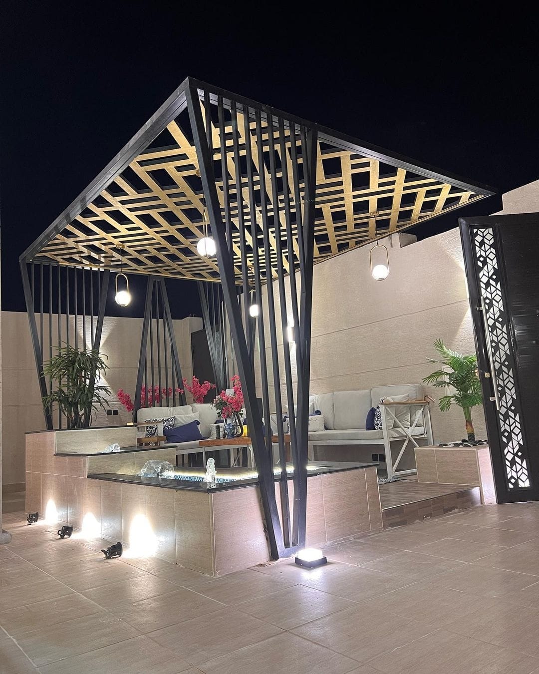 مظلات وجلسات خارجية (49)